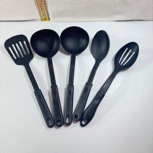 Black Nylon Kitchen Utensil 5 Piece Slotted Turner Ladles Spoons Heat Resistant